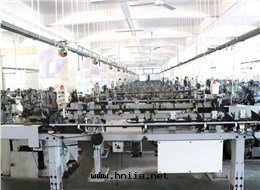 走(zǒu)心(xīn)機(jī)车間(jiān)